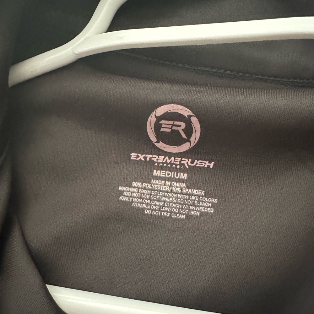 Light Weight Golf Style Jacket - image 3